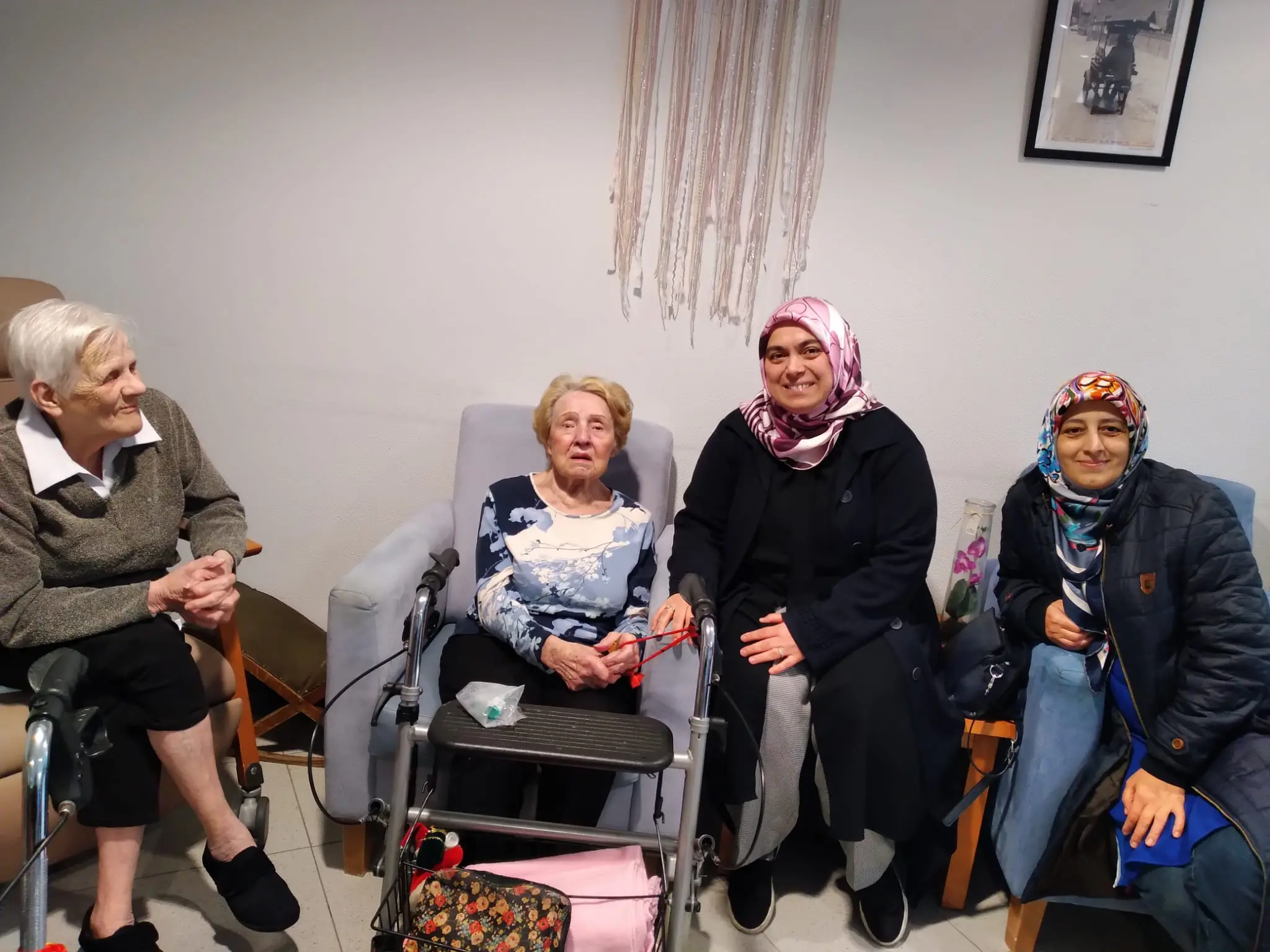 news-bezoek-aan-limburgse-woonzorgcentra-in-5