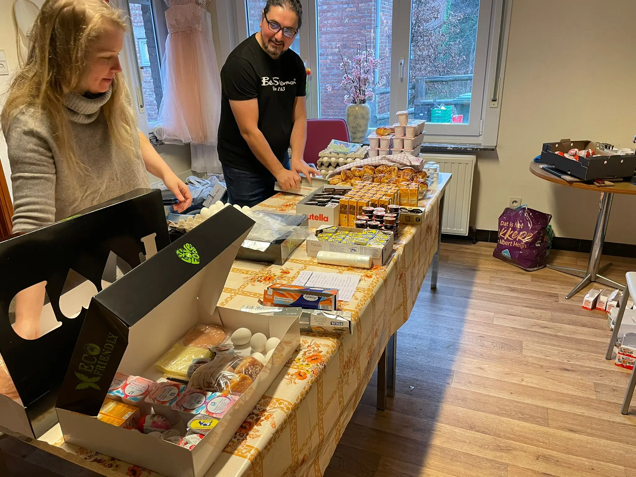 news-vrijwilligers-uit-genk-maken-3